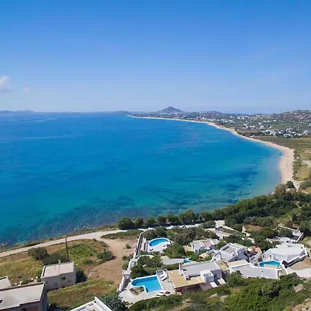 Paradise In Naxos Pláka