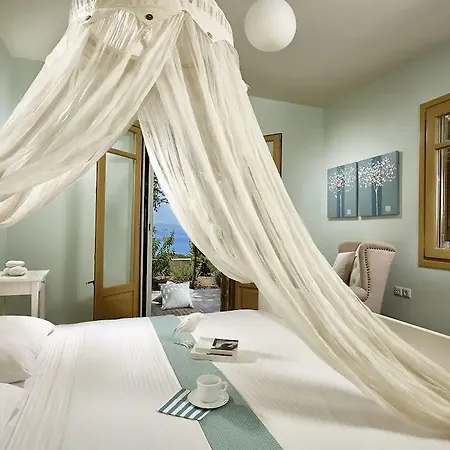Paradise In Naxos فندق