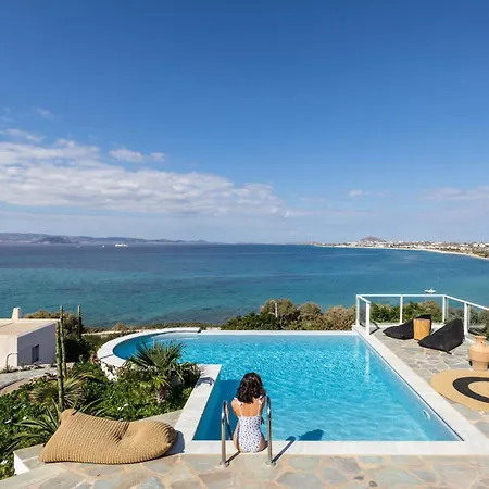 Paradise In Naxos 3*