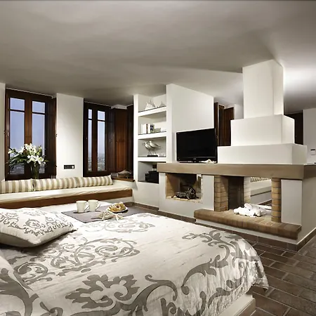 Paradise In Naxos Hotell 3*