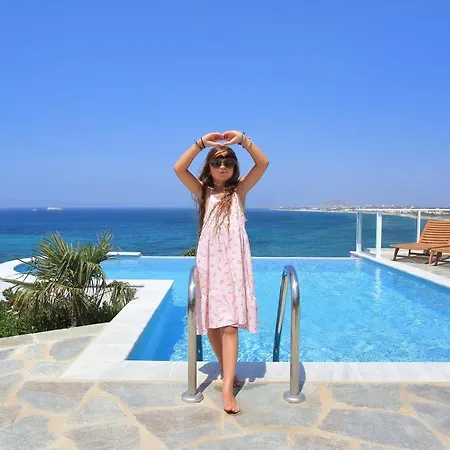 Paradise In Naxos فندق 3*