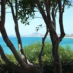 Paradise In Naxos Hotell 3*