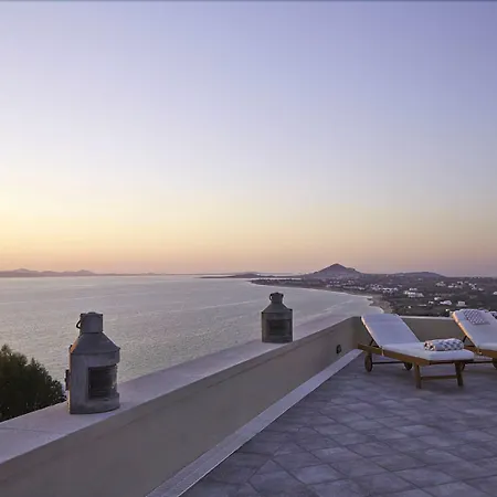 Paradise In Naxos 3*