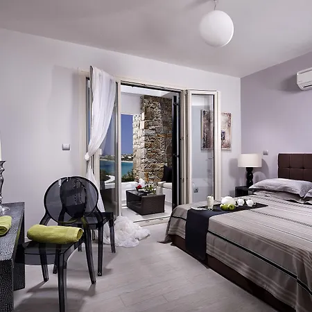 Paradise In Naxos Hotell 3*